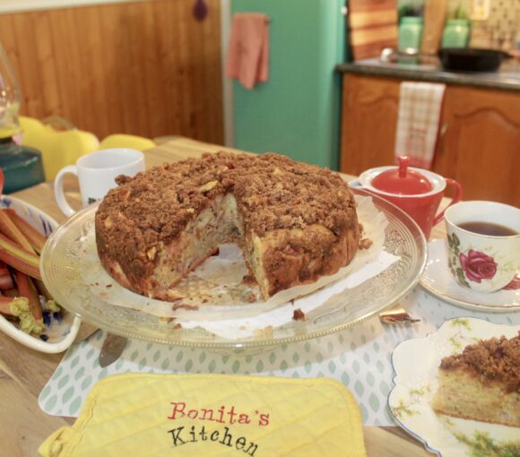 Rhubarb Cinnamon Cake